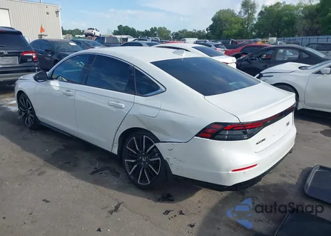 2024 Honda Accord Hybrid Touring from USA, damaged, VIN 1HGCY2F81RA093554
